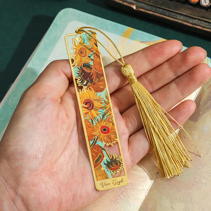 retro-floral-painting-metal-bookmark-vintage-hollow